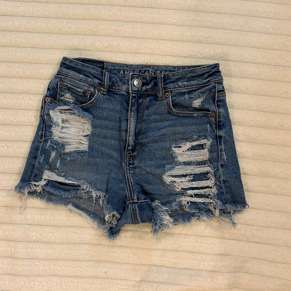 American eagle size 2 stretch blue jean shorts
